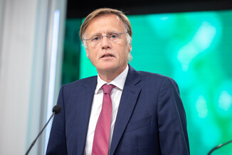 Bild 8 / 46